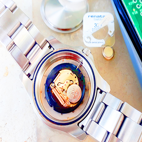 Thay Pin Đồng Hồ Versace hình 3